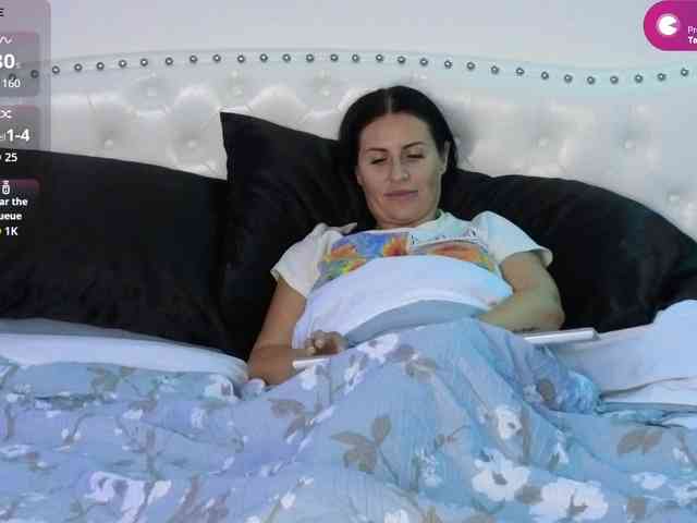 VioletBaby webcam