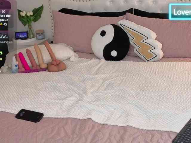 VioletBaby webcam