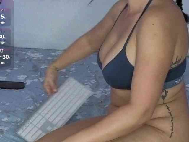 VioletBaby webcam