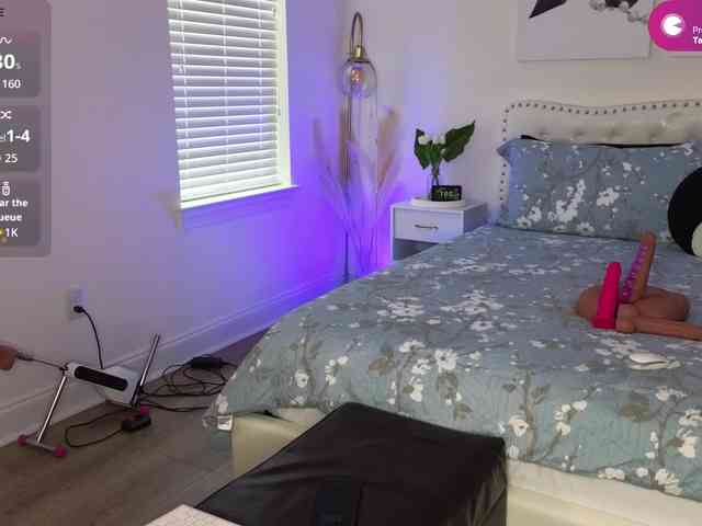 VioletBaby webcam