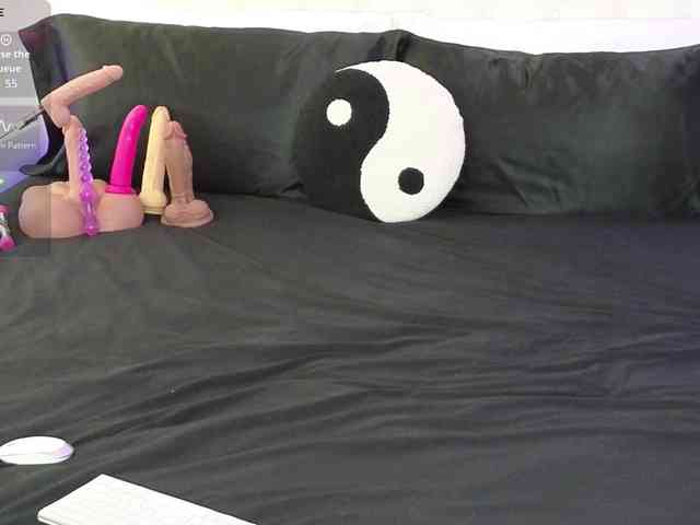 VioletBaby webcam