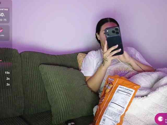 VioletBaby webcam