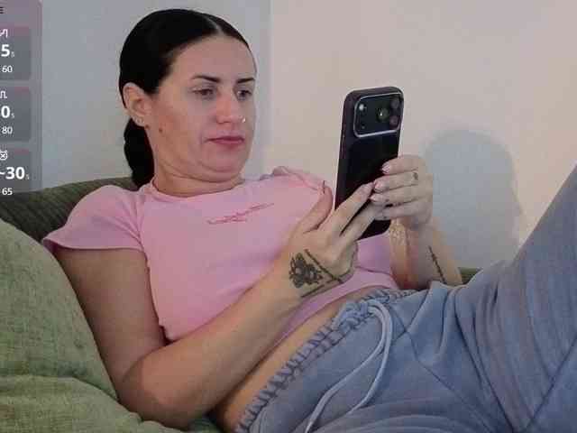 VioletBaby webcam
