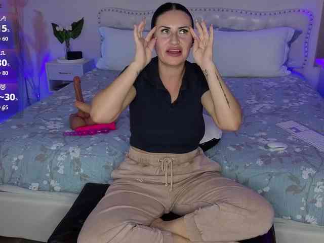 VioletBaby webcam