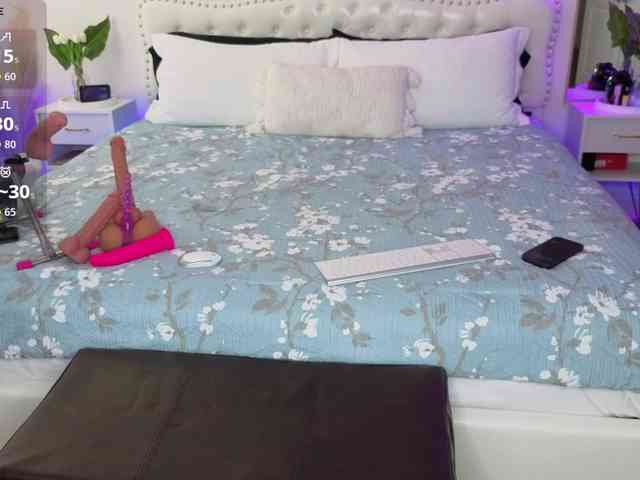 VioletBaby webcam