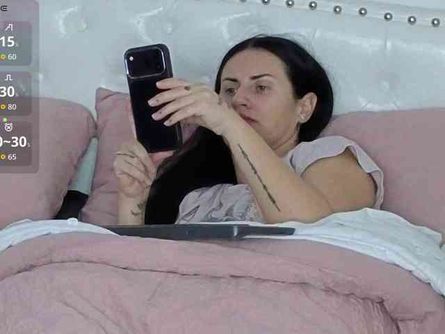 VioletBaby webcam
