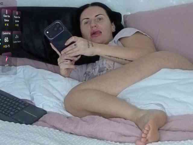 VioletBaby webcam