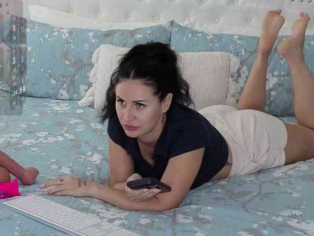 VioletBaby webcam