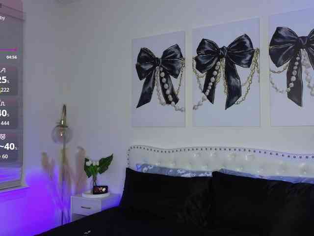 VioletBaby webcam