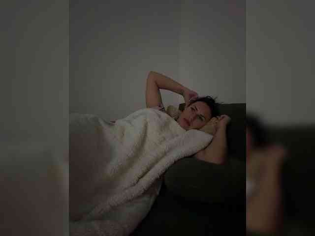 VioletBaby webcam