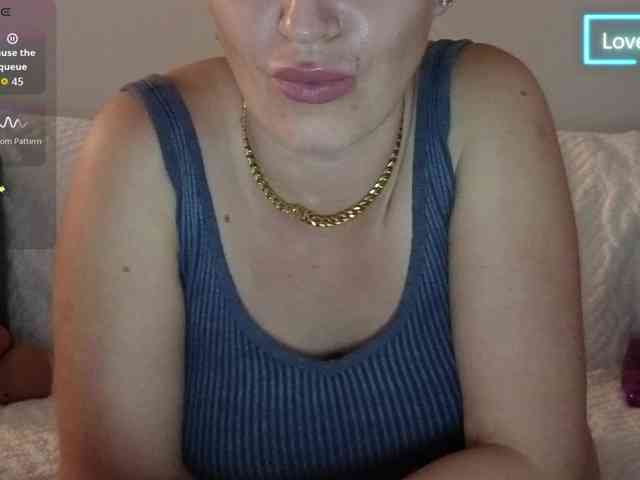 VioletBaby webcam