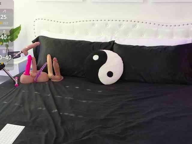 VioletBaby webcam