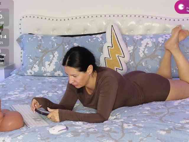 VioletBaby webcam