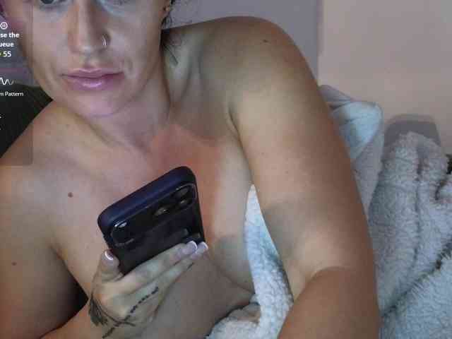 Violet888 Sex Cam Show