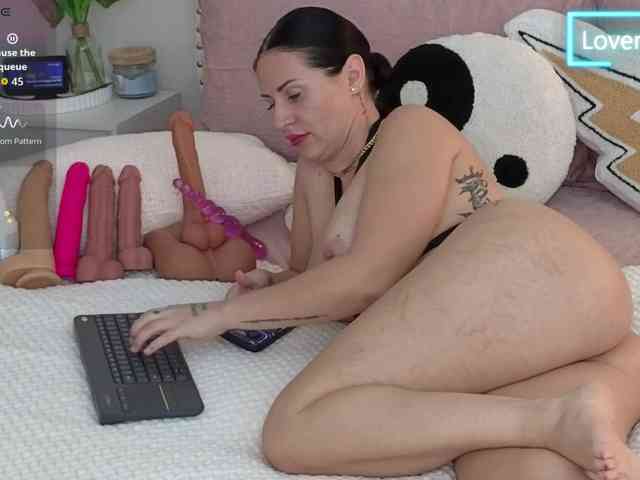 VioletBaby webcam