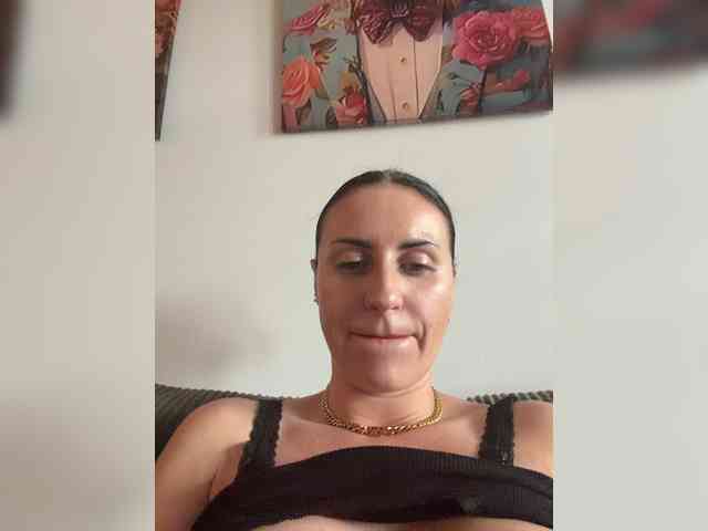 VioletBaby webcam