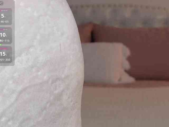 VioletBaby webcam