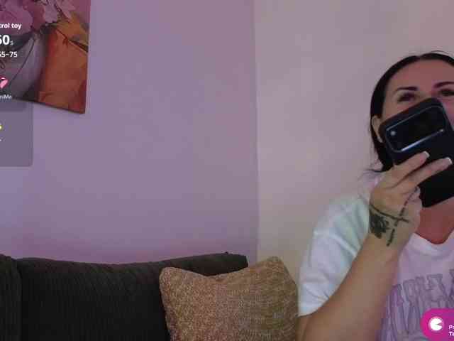 VioletBaby webcam