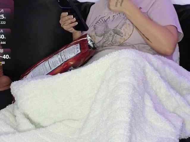 VioletBaby webcam