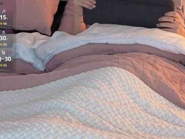 VioletBaby webcam