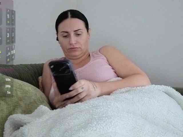 VioletBaby webcam