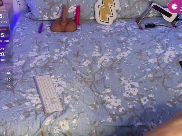 VioletBaby webcam