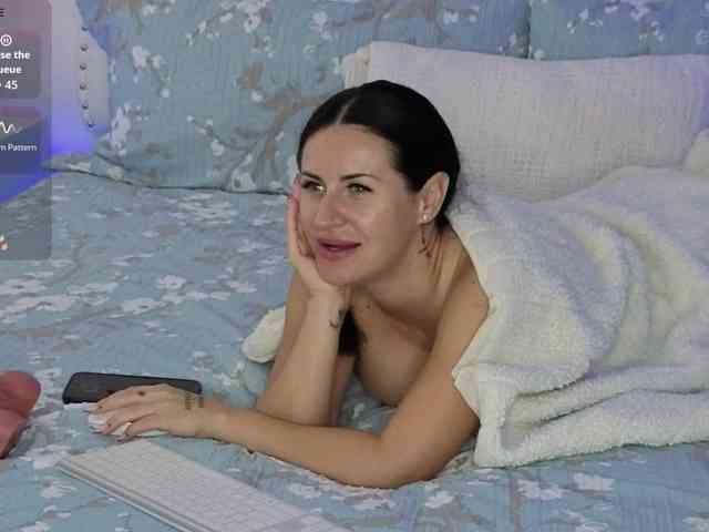 VioletBaby webcam