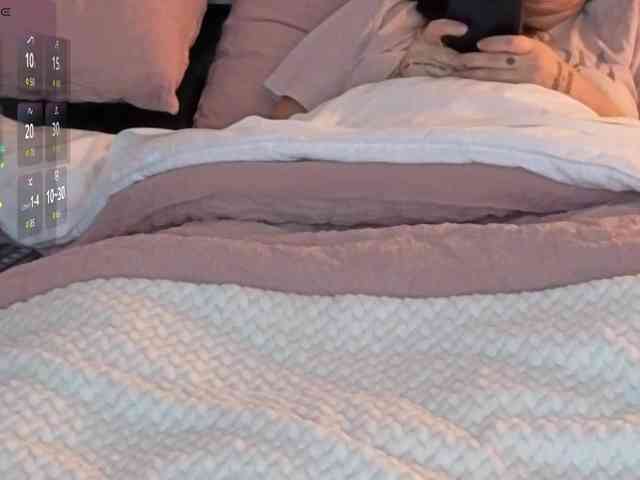 VioletBaby webcam
