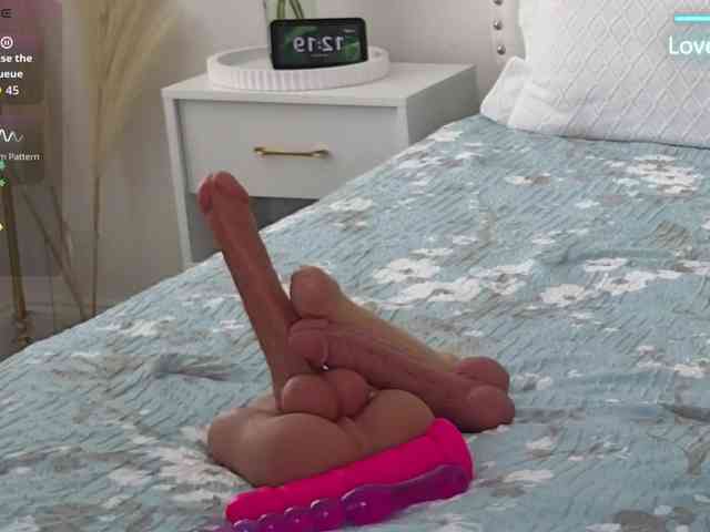 VioletBaby webcam