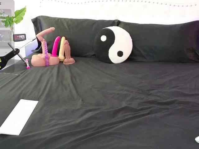 VioletBaby webcam