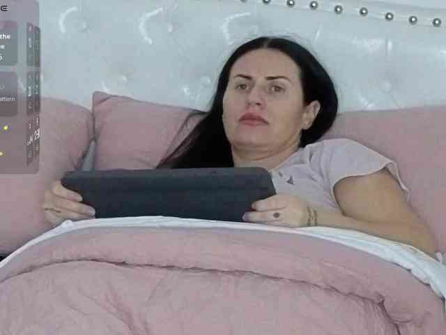 VioletBaby webcam