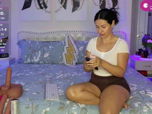 VioletBaby webcam