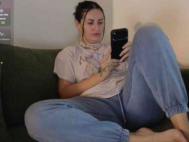 VioletBaby webcam