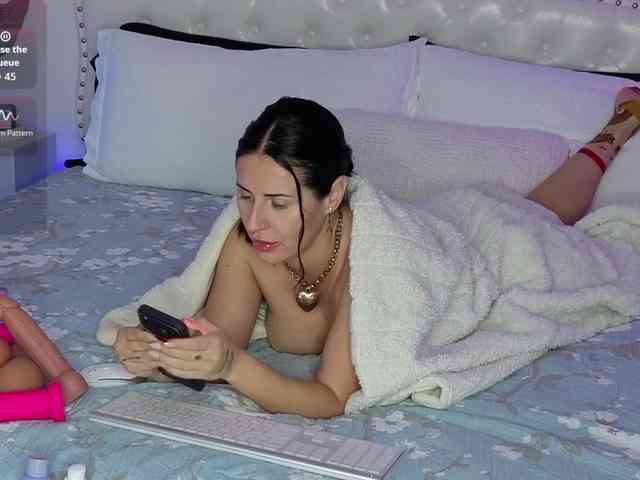 VioletBaby webcam