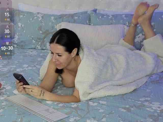 VioletBaby webcam