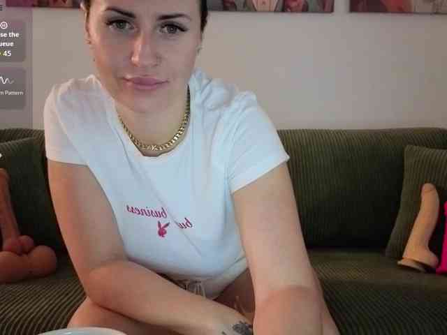 VioletBaby webcam