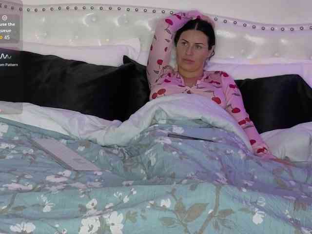 VioletBaby webcam