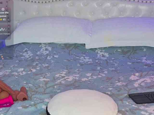 VioletBaby webcam