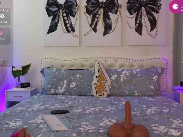 VioletBaby webcam