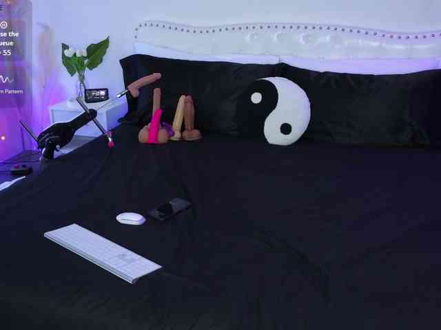 VioletBaby webcam