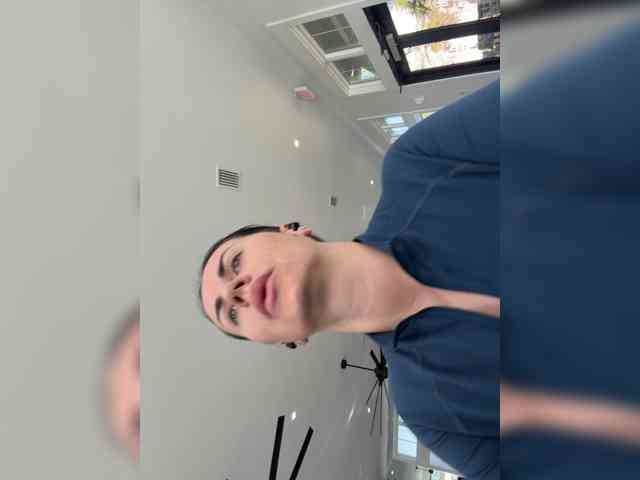 VioletBaby webcam