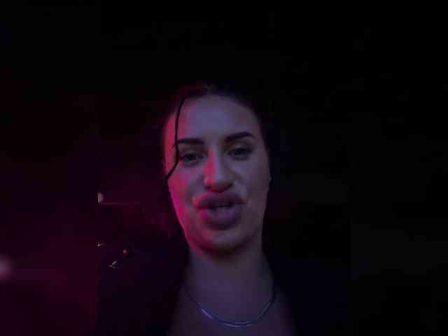 VioletBaby webcam