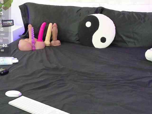 Violet888 Sex Cam Show