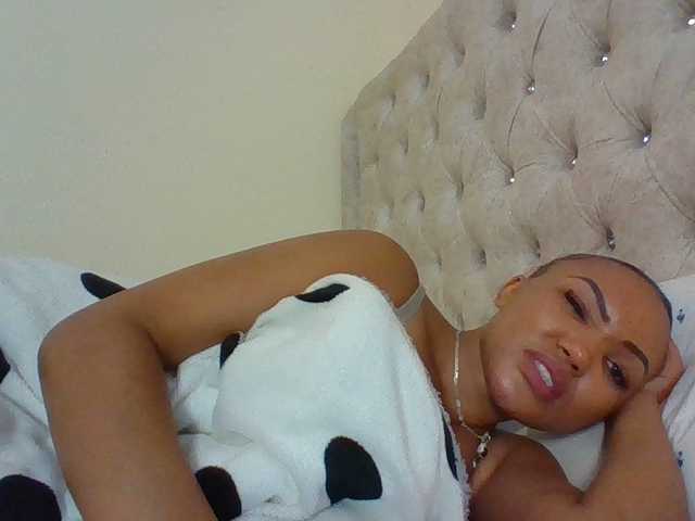 Blackmelanin1 live webcam show