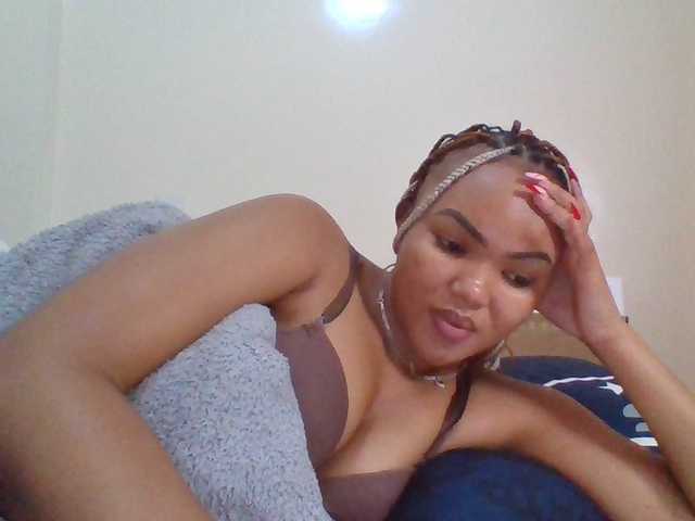 Blackmelanin1 webcam bongacams model stream image