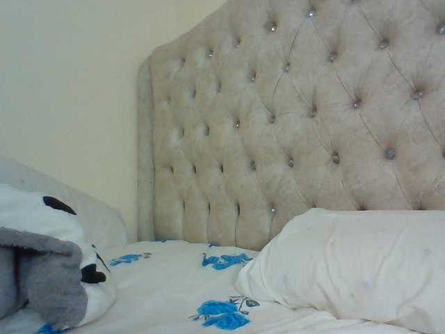 Beautystar12 live cam on BongaCams