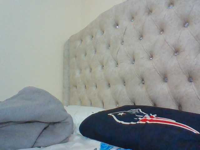 Beautystar12 live cam on BongaCams