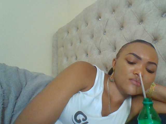 Blackmelanin1 live cam on BongaCams