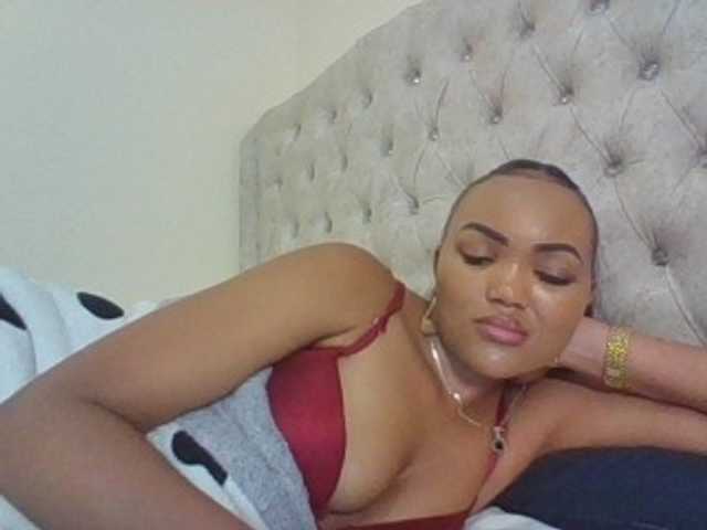 Beautystar12 live cam preview