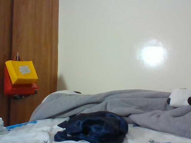 Beautystar12 live cam on BongaCams